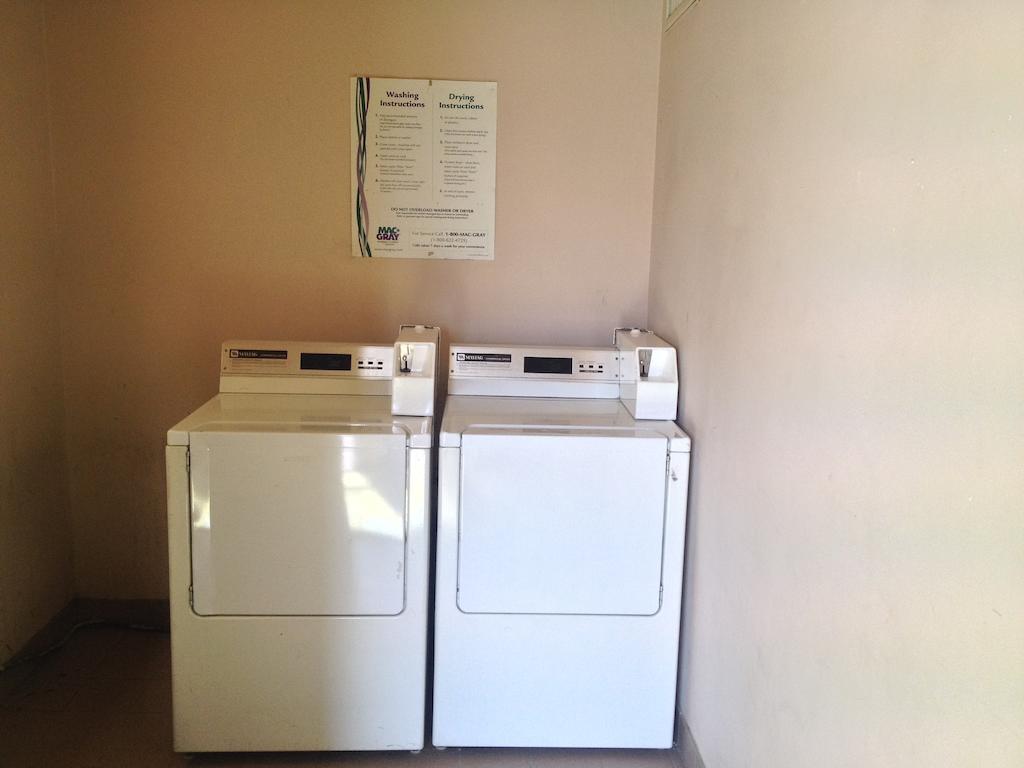 Rodeway Inn & Suites Denveri nemzetközi repülőtér Kültér fotó